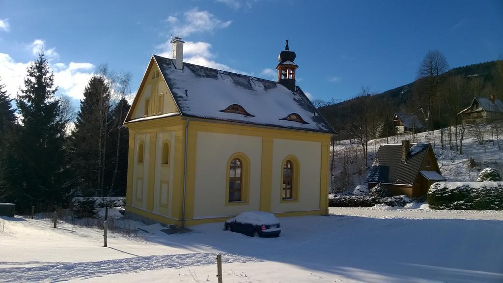 Penzion Pod Zvonem Hyncice pod Susinou Exterior photo